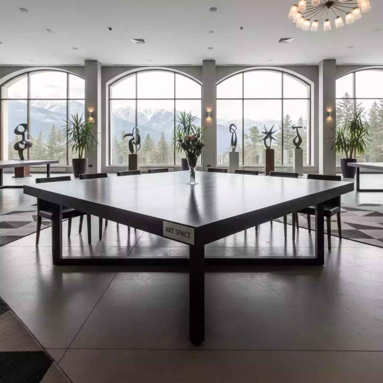 Аренда Стол Аркос 8 4 в Гранд Отель Поляна — ART SPACE