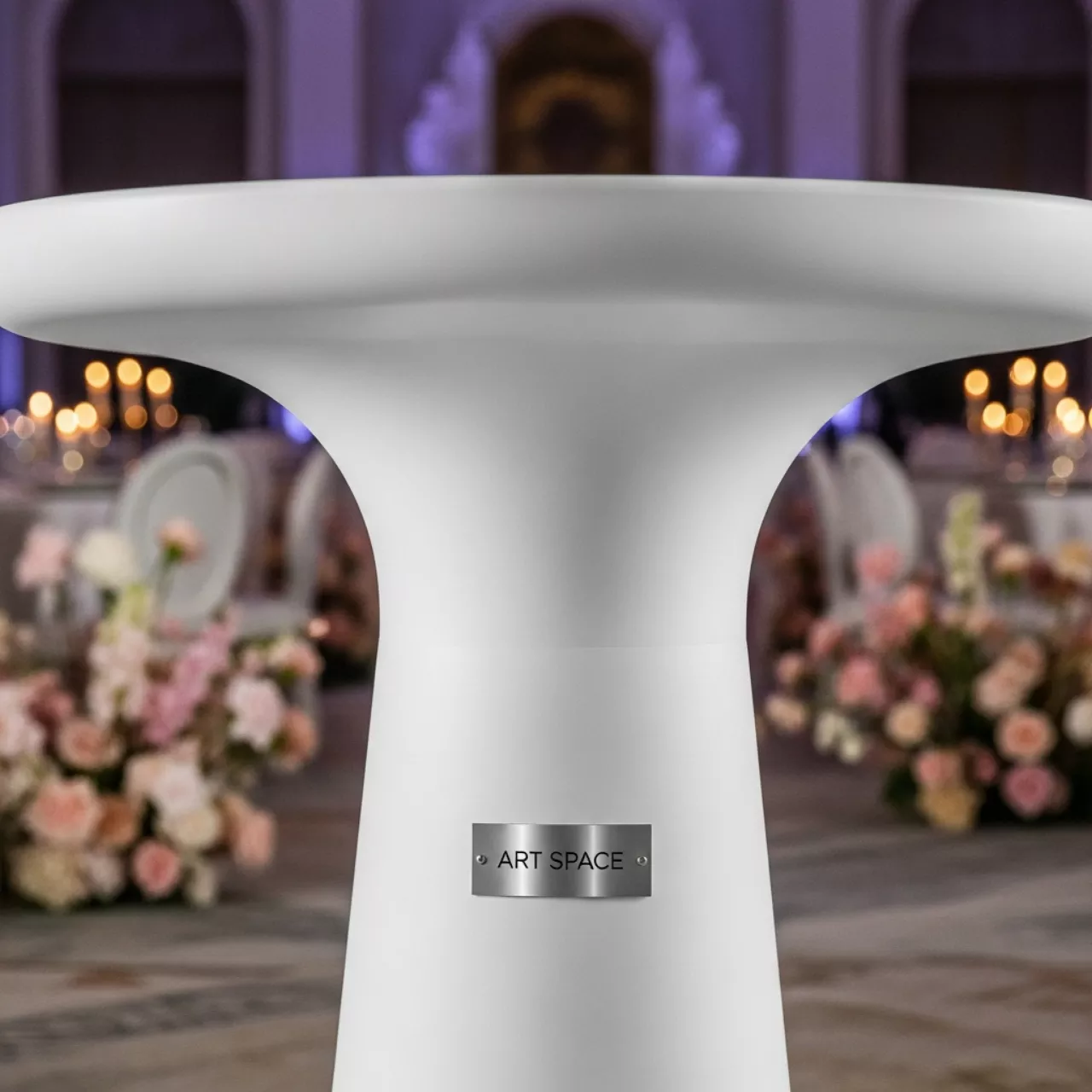 Аренда Стол барный пластиковый Armillaria в Mövenpick Hotel — ART SPACE