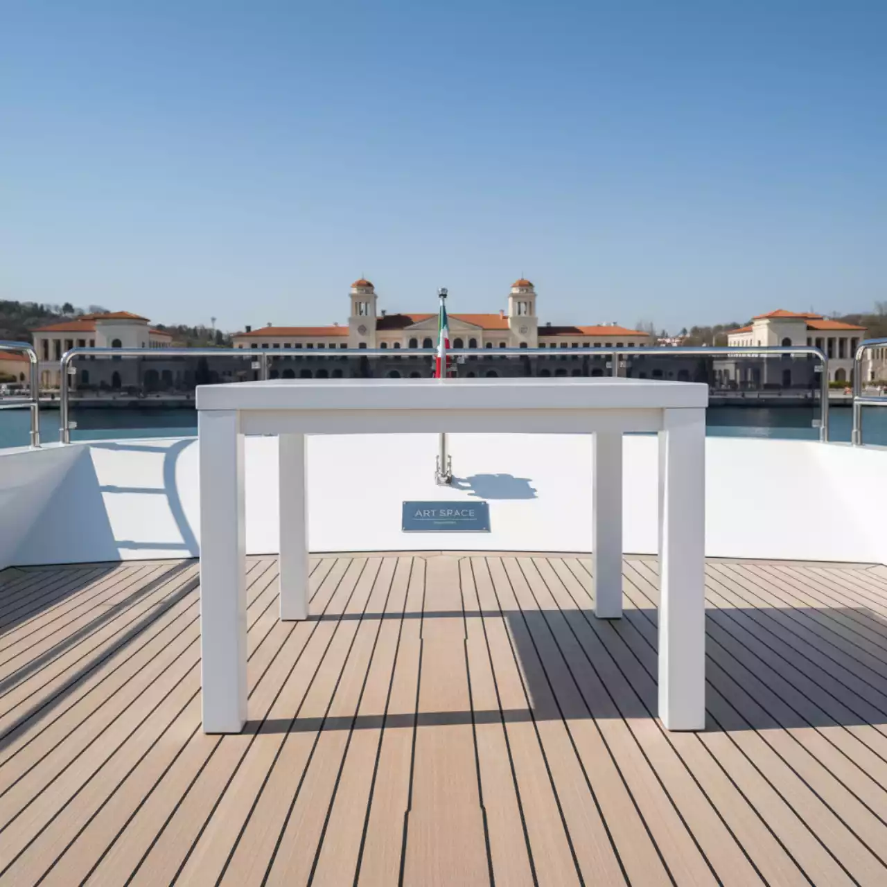 Аренда Стол белый квадратный 02 018WT 90х90 см на VIP теплоходе (Морпорт Сочи) — ART SPACE