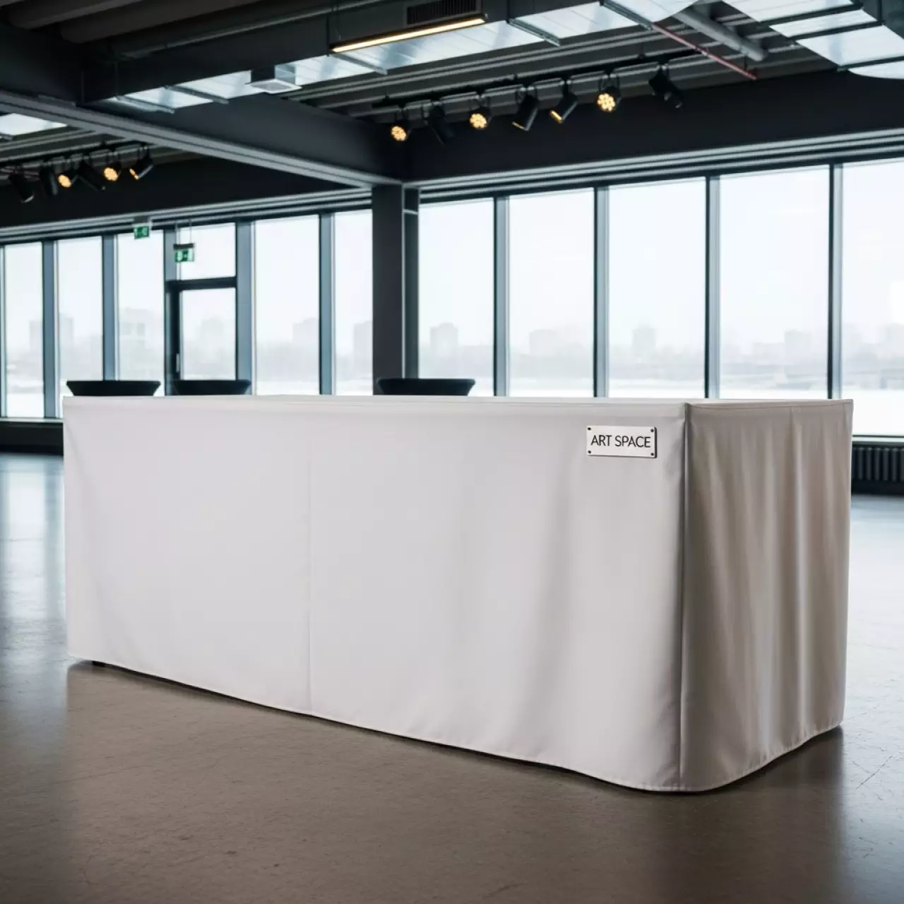 Аренда Стол Catering Duab белый 180 см со скатертью на Имеретинской набережной — ART SPACE