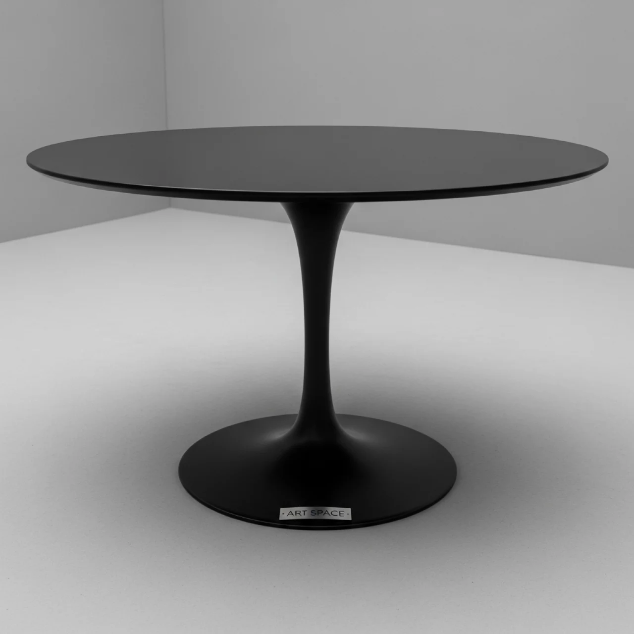 Аренда Стол черный Tulip style диаметр 900 мм в Omega Sirius — ART SPACE