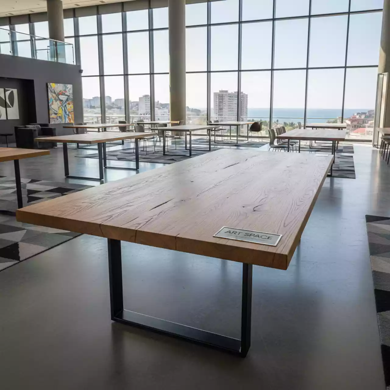 Аренда Стол деревянный обеденный Maverick в конгресс-холле отеля Жемчужина — ART SPACE