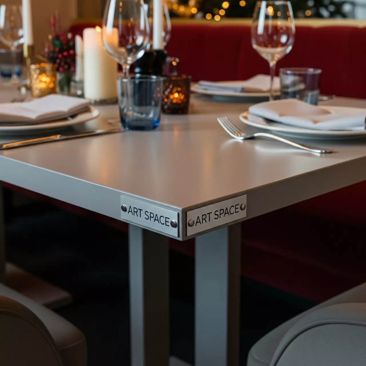 Аренда Стол из алюминия MD CT S33 в ресторане «Сыроварня» — ART SPACE