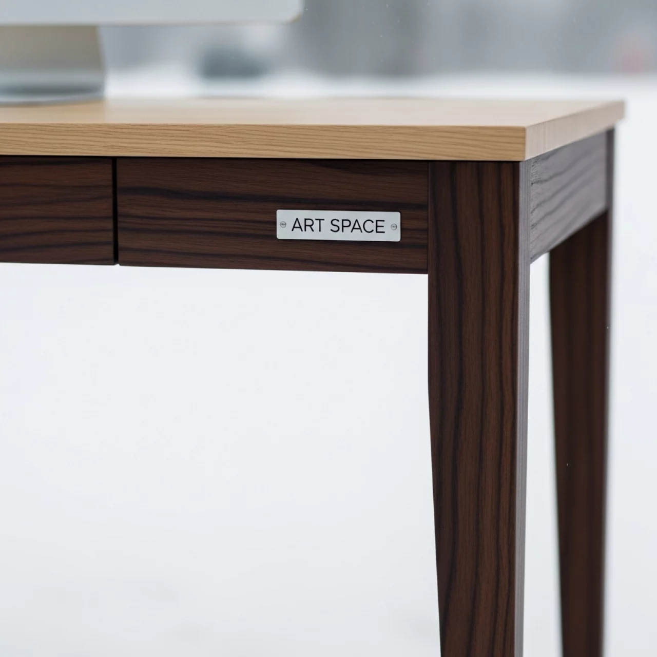 Аренда Стол компьютерный Ньюарк венге со столешницей дуб молочный в комплексе «Дагомыс» — ART SPACE