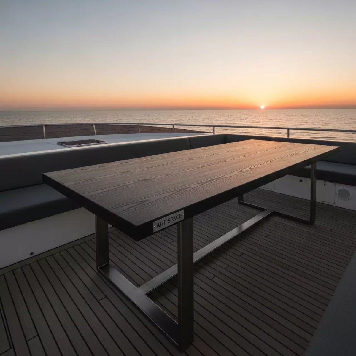 Аренда Стол Лента эбен Милан 190 см на теплоходе «Дагомыс» — ART SPACE