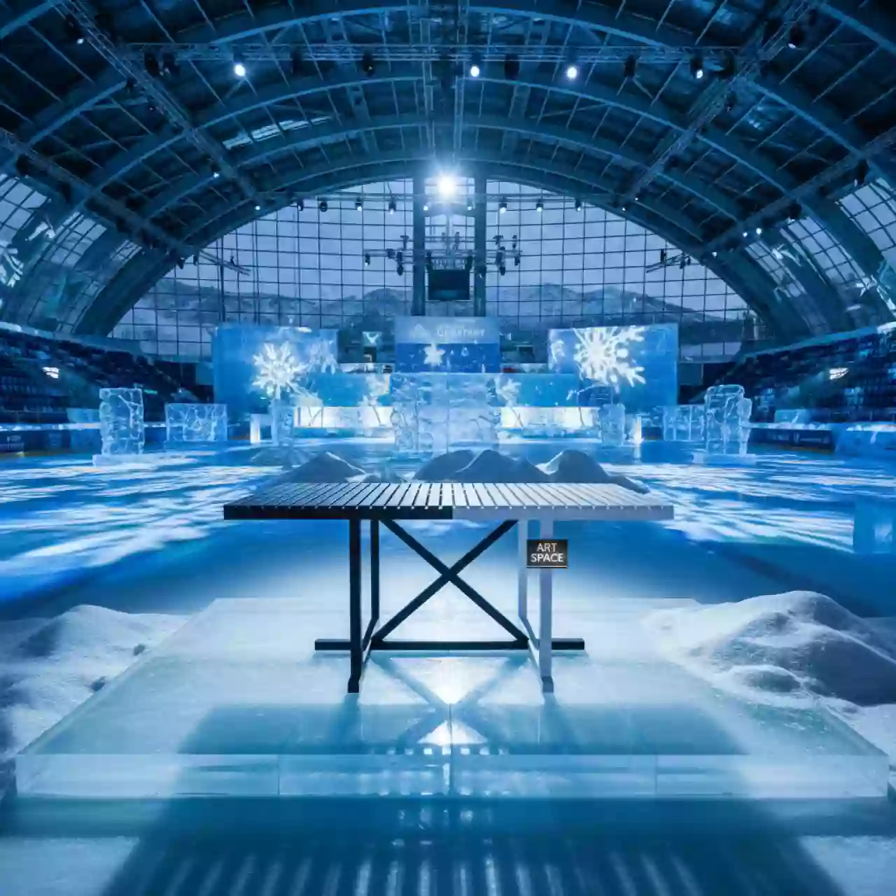 Аренда Стол Лидер 1 1200х800 уличный из реек белый черный в Ледовом дворце «Айсберг» — ART SPACE