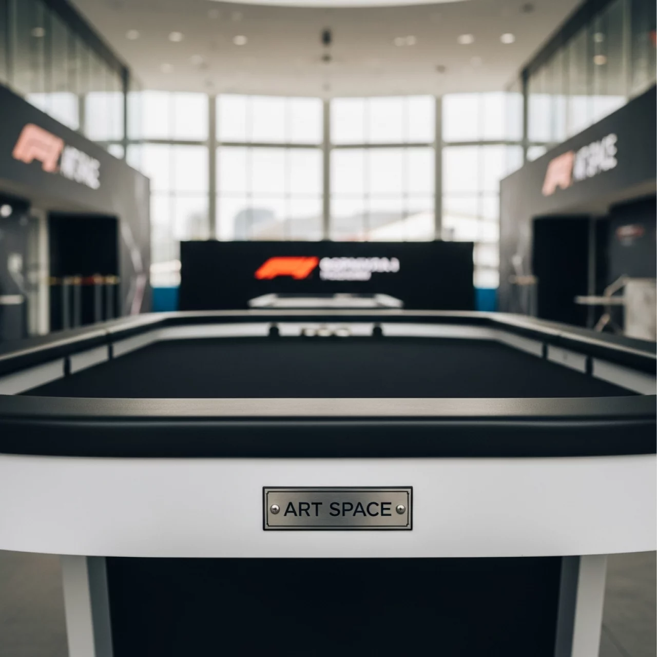 Аренда Стол Лидер 1 900х600 черный белый кромка ПВХ в Керлинговом центре «Ледяной куб» — ART SPACE