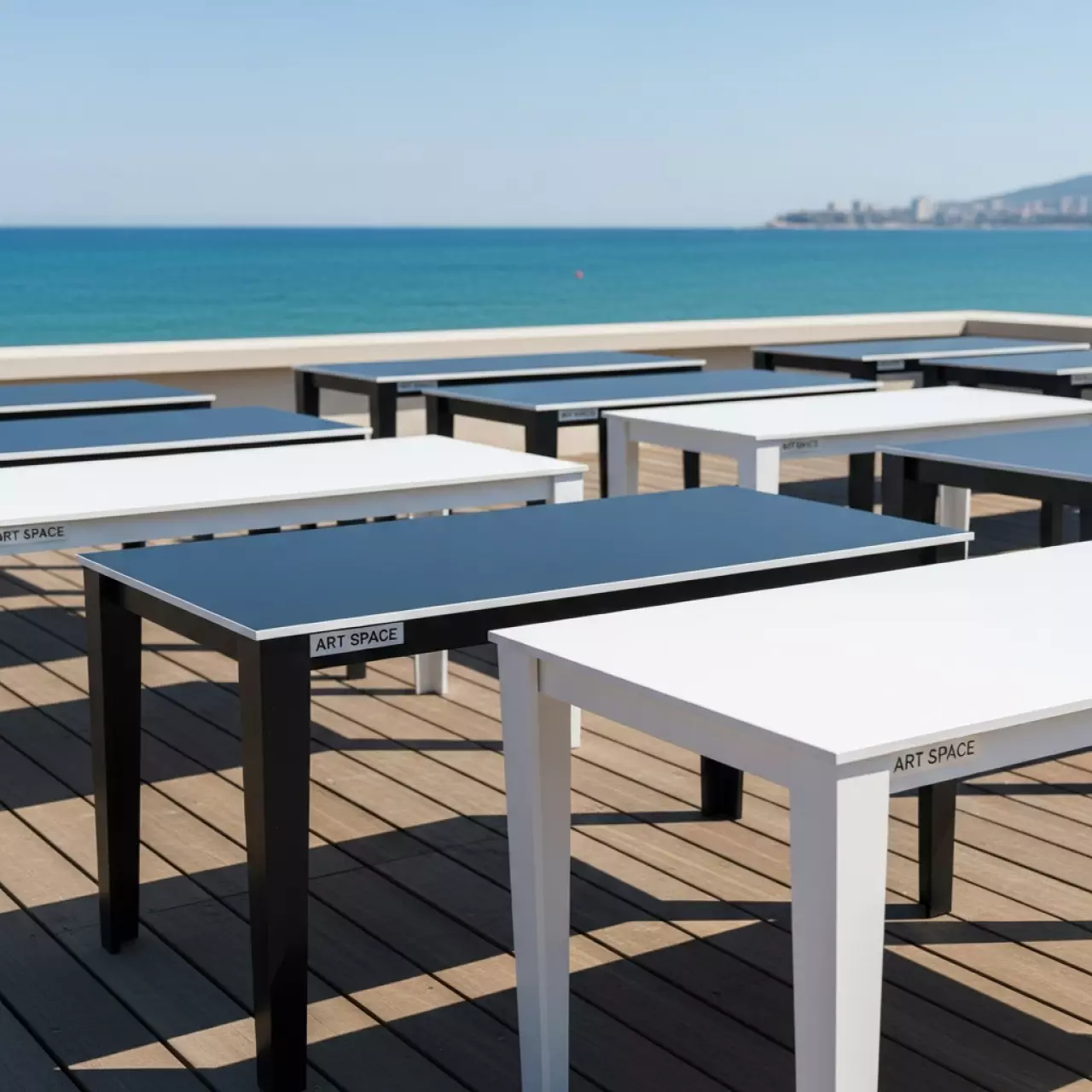 Аренда Стол Лидер 1 черно белый кромка ПВХ без отбойников 900х600 мм на пляже «Ривьера» — ART SPACE