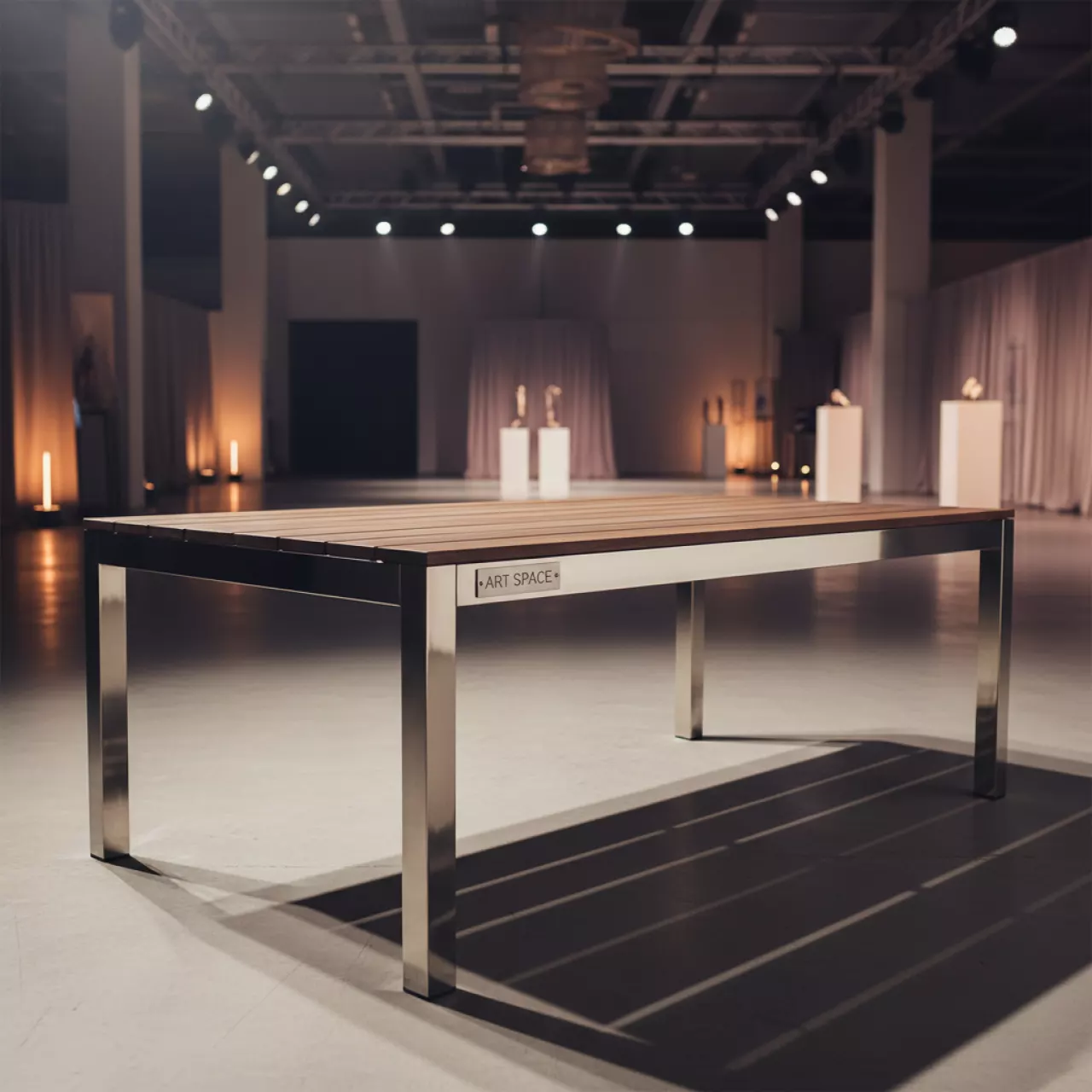 Аренда Стол Лидер 1 уличный из реек 1500х800 темный орех шампань в ОКЦ «Галактика» — ART SPACE
