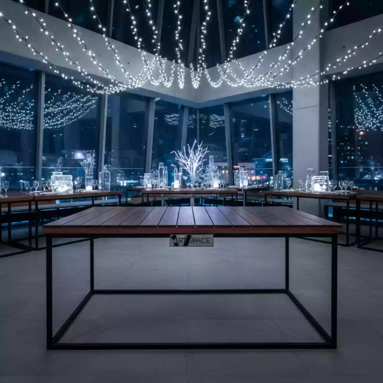 Аренда Стол Лидер 1 уличный из реек черный темный орех 1200х800 в Boutique Hotel PORTUM 1905 — ART SPACE