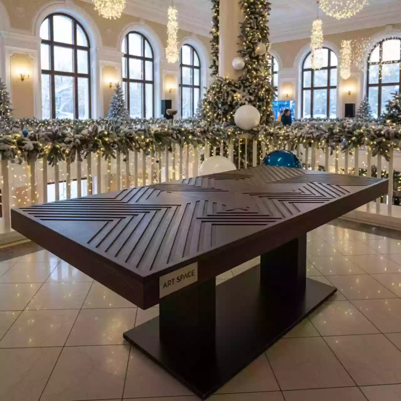 Аренда Стол Лидер 3 D орех черный 1500 мм в санатории «Заполярье» — ART SPACE