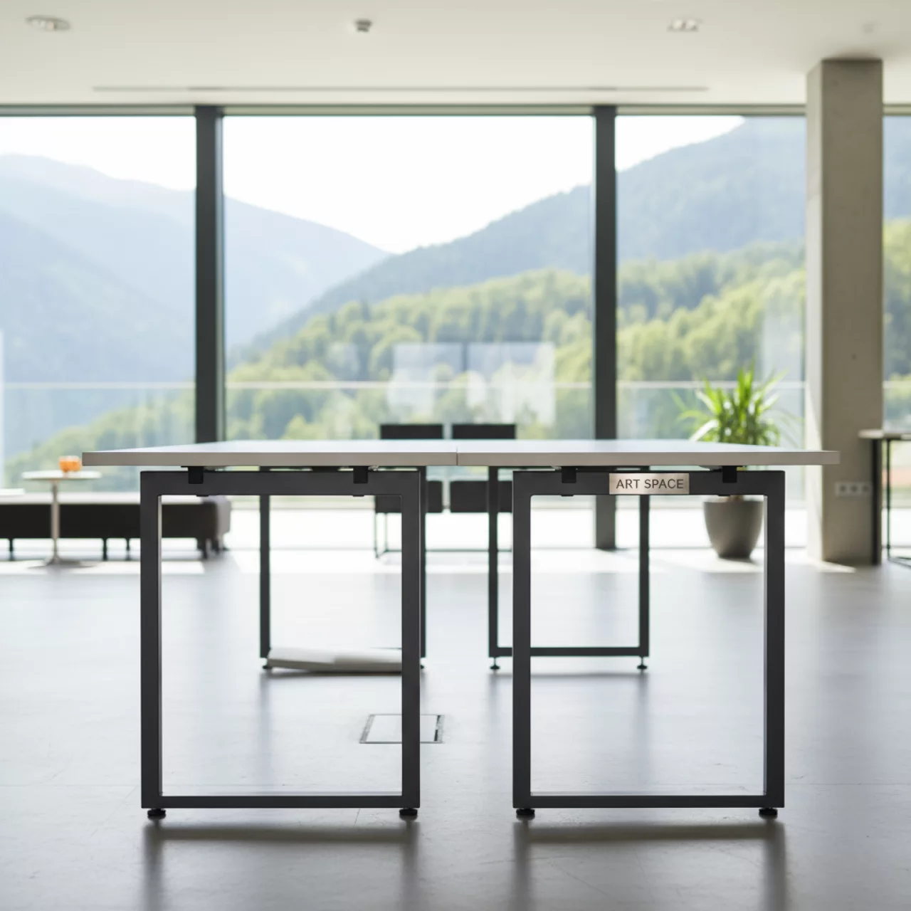 Аренда Стол мобильный складной 140х70 см белый антрацит в Green Flow Hotel — ART SPACE