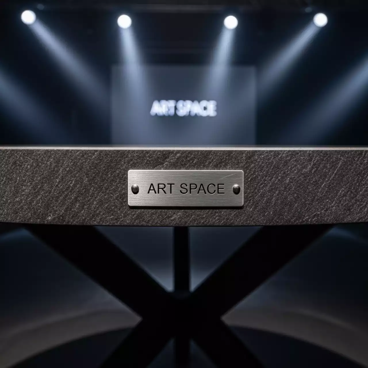 Аренда Стол нераздвижной Лаки мини 800 мм даркстоун черный в казино «Сочи» — ART SPACE