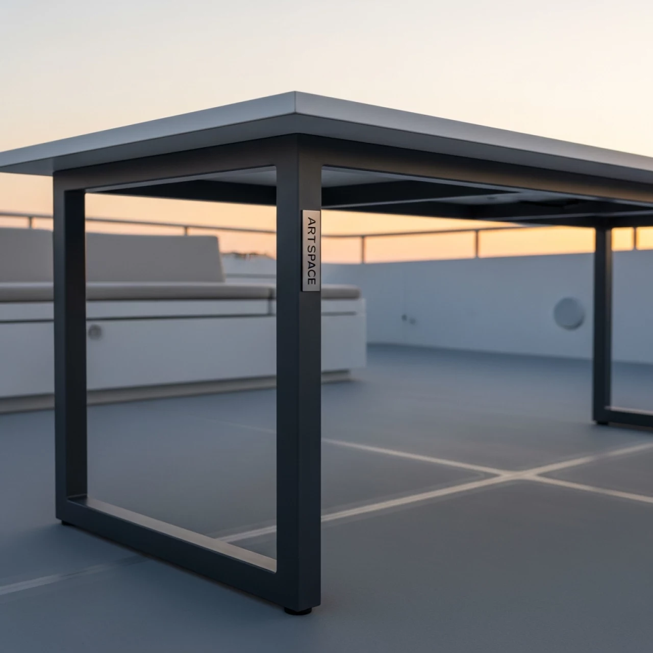 Аренда Стол переговорный на металлокаркасе белый антрацит 160х123 на VIP-яхте (Имеретинский порт) — ART SPACE