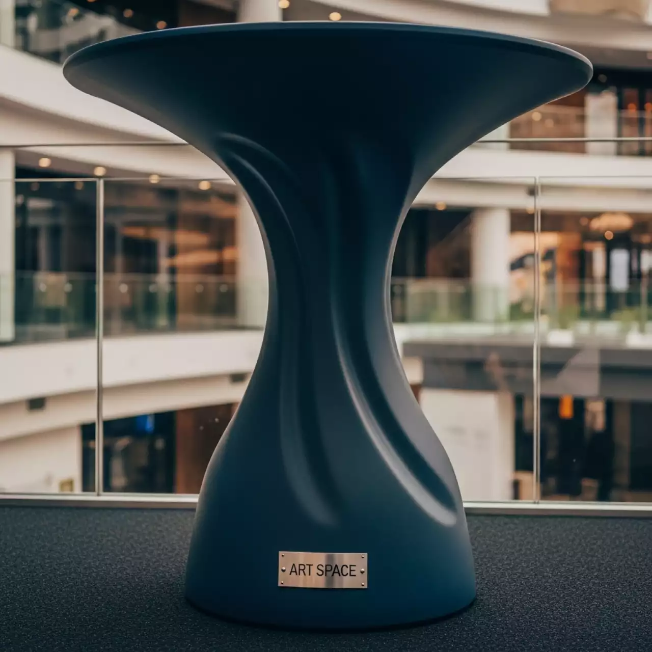 Аренда Стол пластиковый барный Armillaria в Cosmos Sochi Hotel — ART SPACE