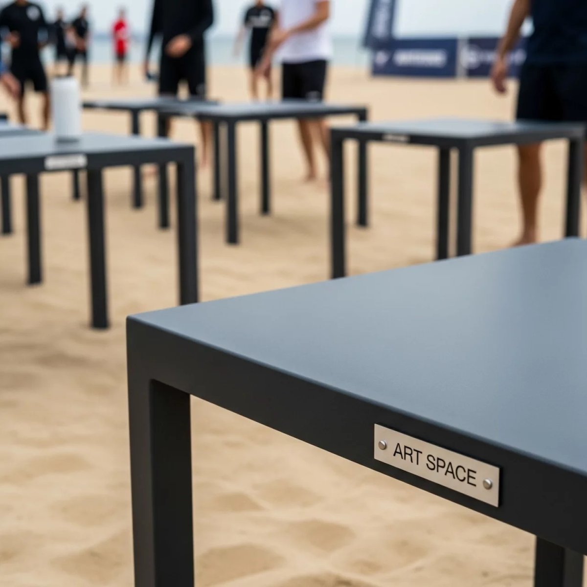 Аренда Стол пластиковый обеденный Eco Fixed антрацит 700х700х750 мм на пляже «Маяк» — ART SPACE