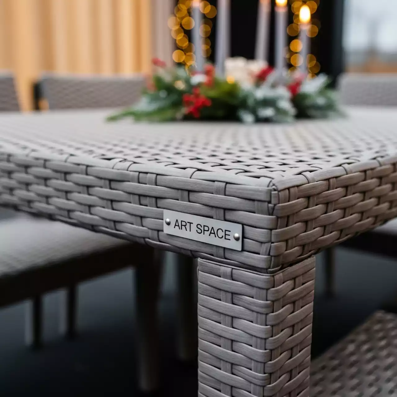 Аренда Стол пластиковый плетеный Riva в отеле «Звездный» — ART SPACE