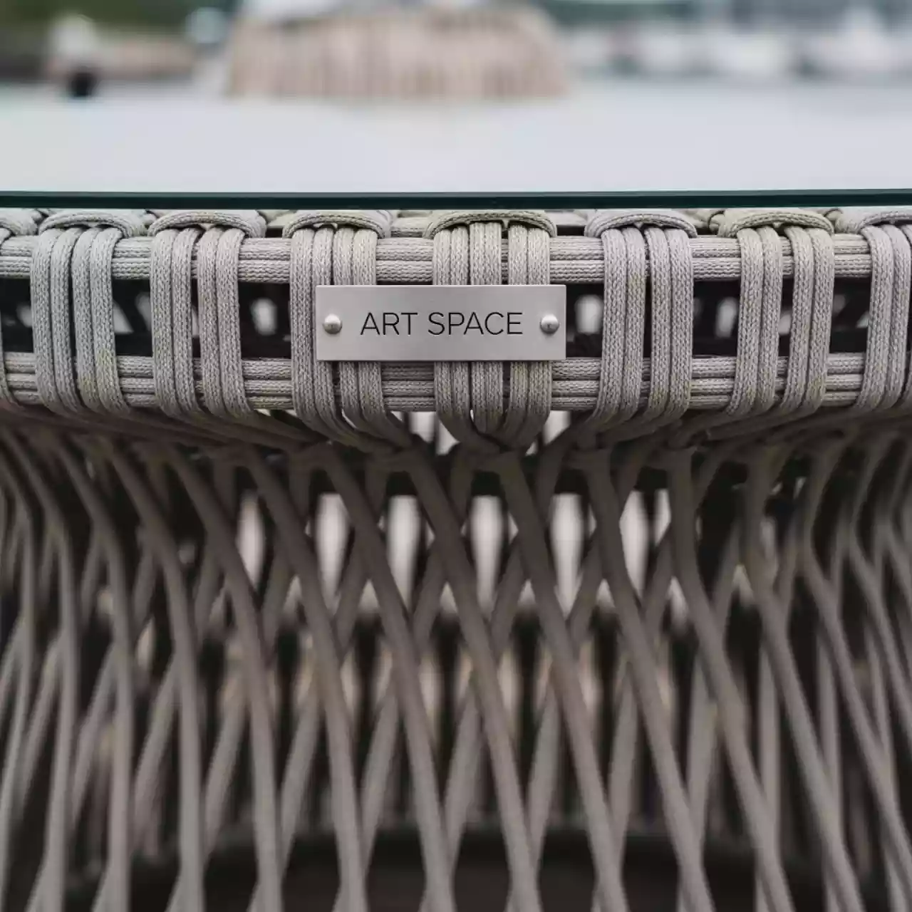 Аренда Стол плетеный обеденный Primo на парусной регате (Сочи) — ART SPACE