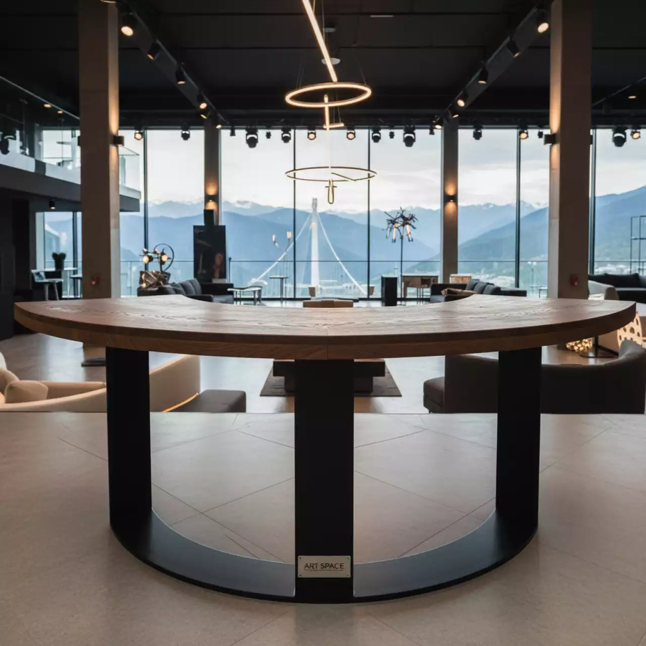 Аренда Стол полукруглый С профиль лиственница Милан 190 см в Skypark Sochi — ART SPACE