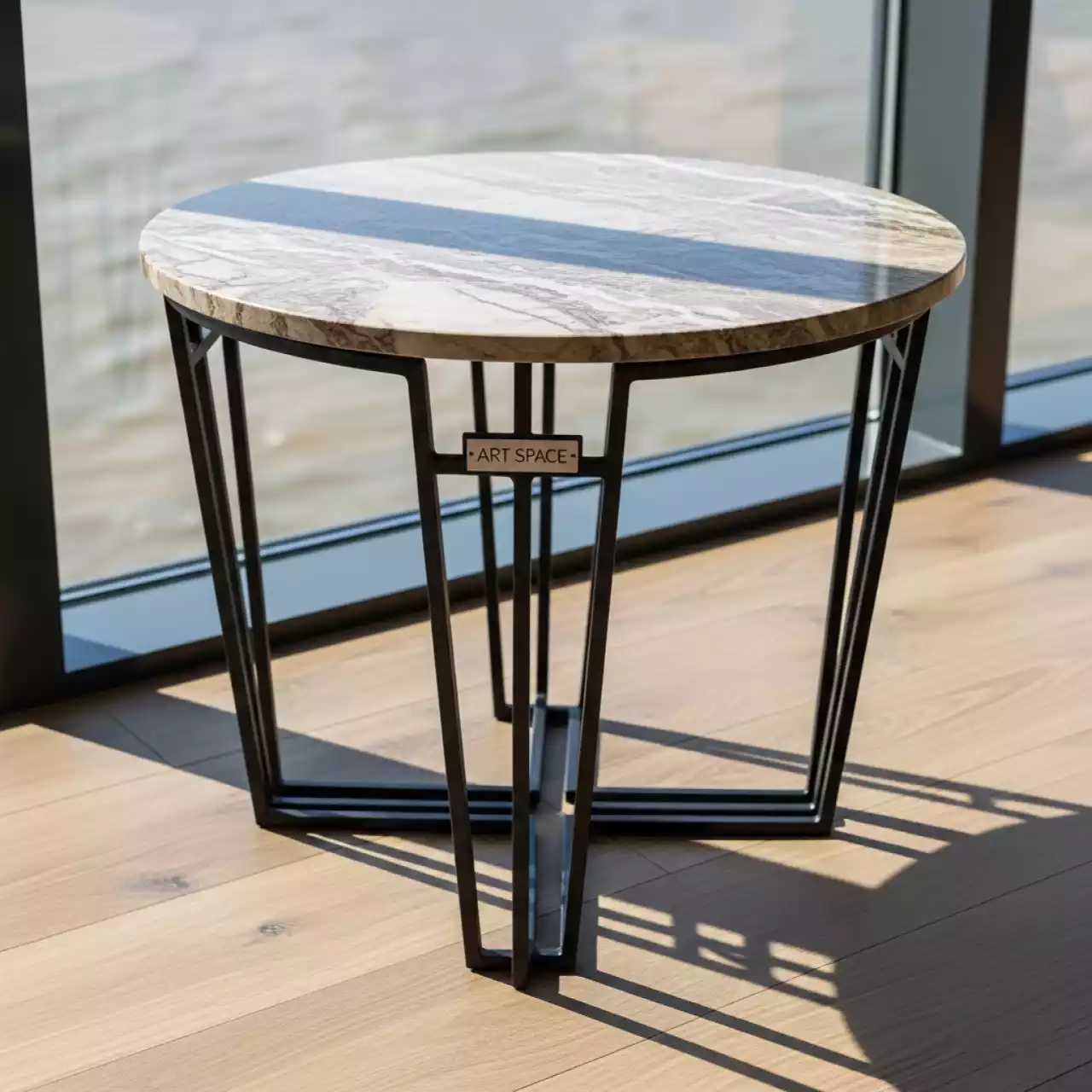 Аренда Стол придиванный Stone в ресторане «Паруса» — ART SPACE