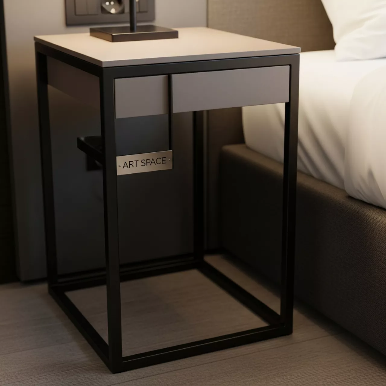 Аренда Стол прикроватный Слуга в Гранд Отель Сочи — ART SPACE