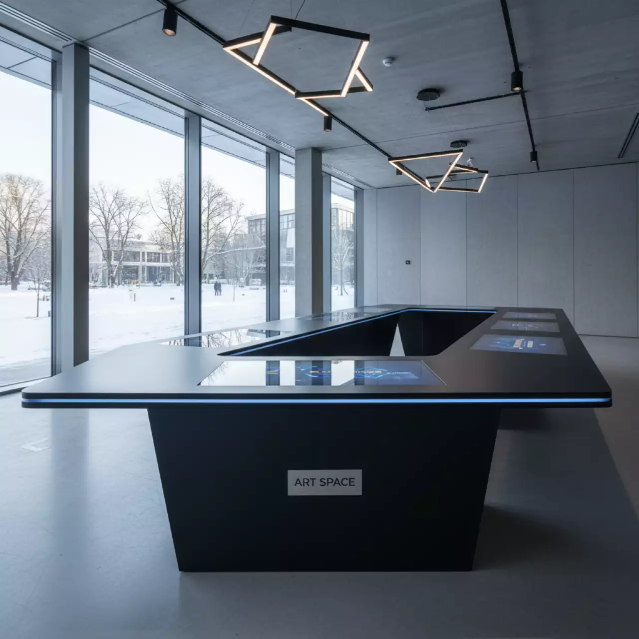 Аренда Стол Profit в парке «Ривьера» — ART SPACE