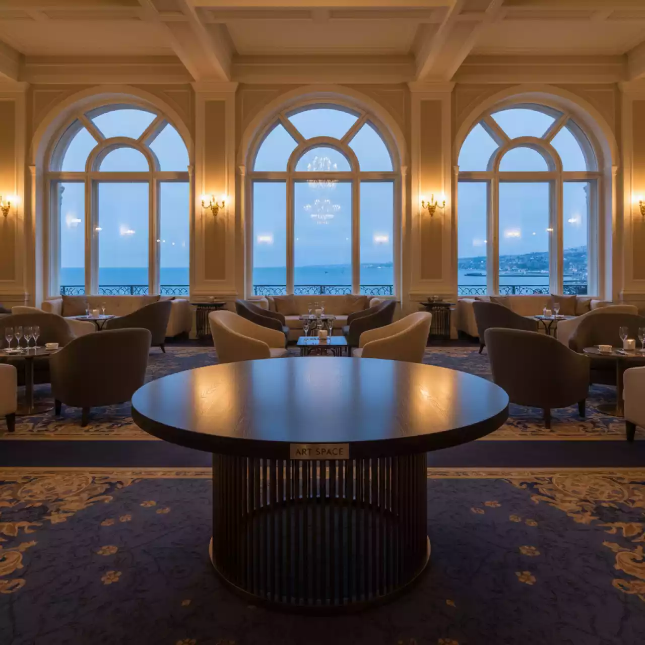 Аренда Стол Пруток эбен Милан 160 см в зале «Чайка» (Морпорт) — ART SPACE