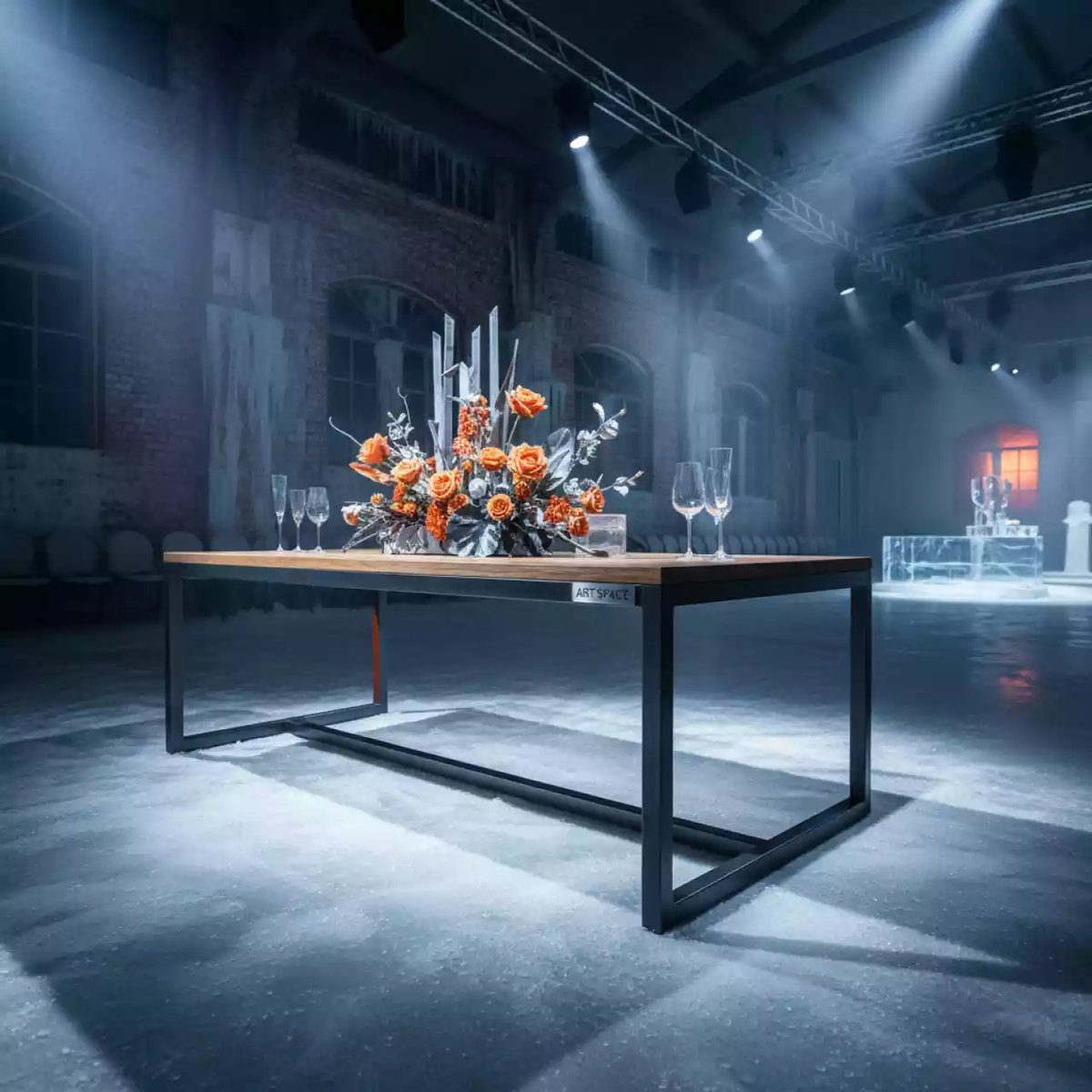 Аренда Стол прямоугольный 150х75 см в ледовом дворце «Роза Хутор» — ART SPACE