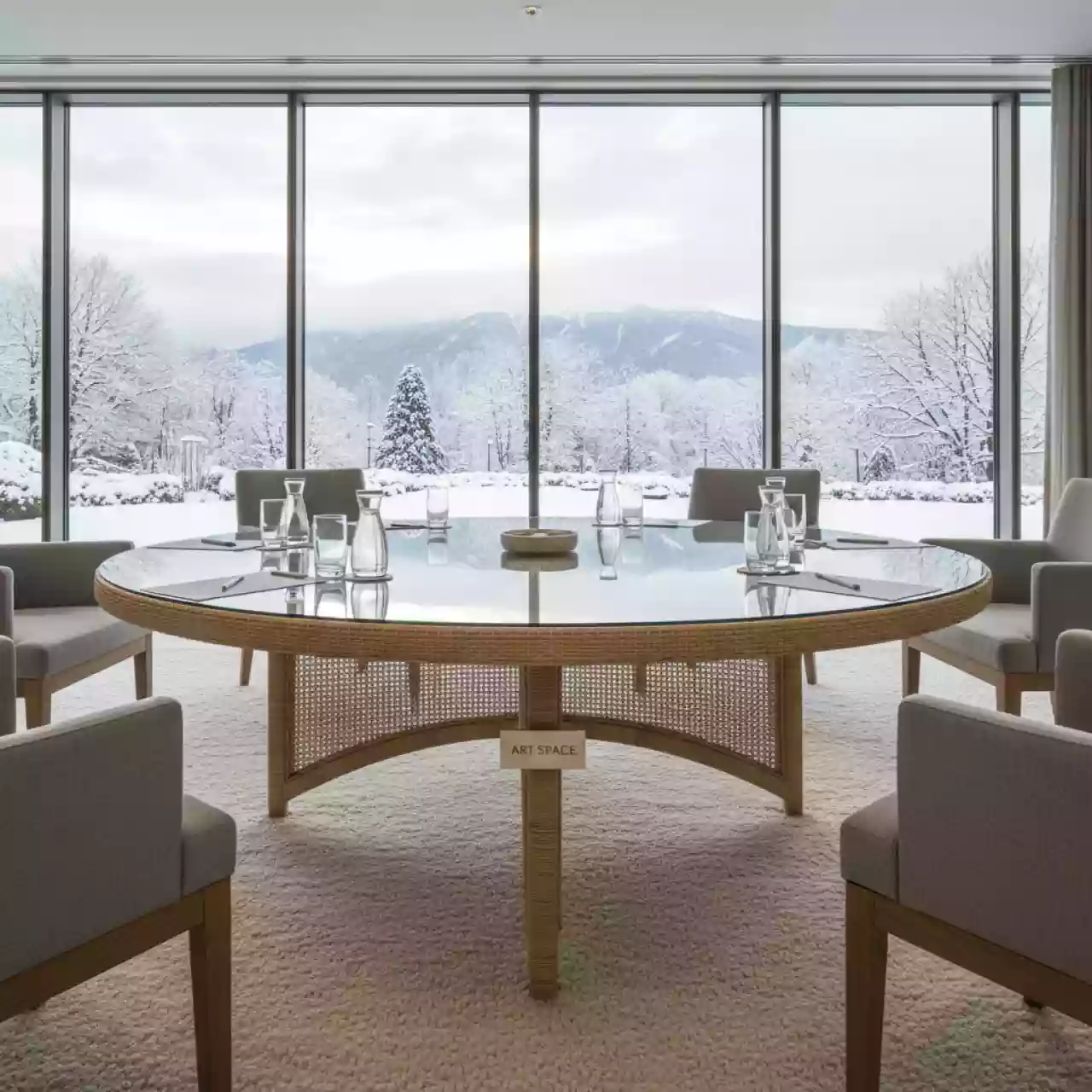 Аренда Стол Rattan в Rodina Grand Hotel & SPA — ART SPACE