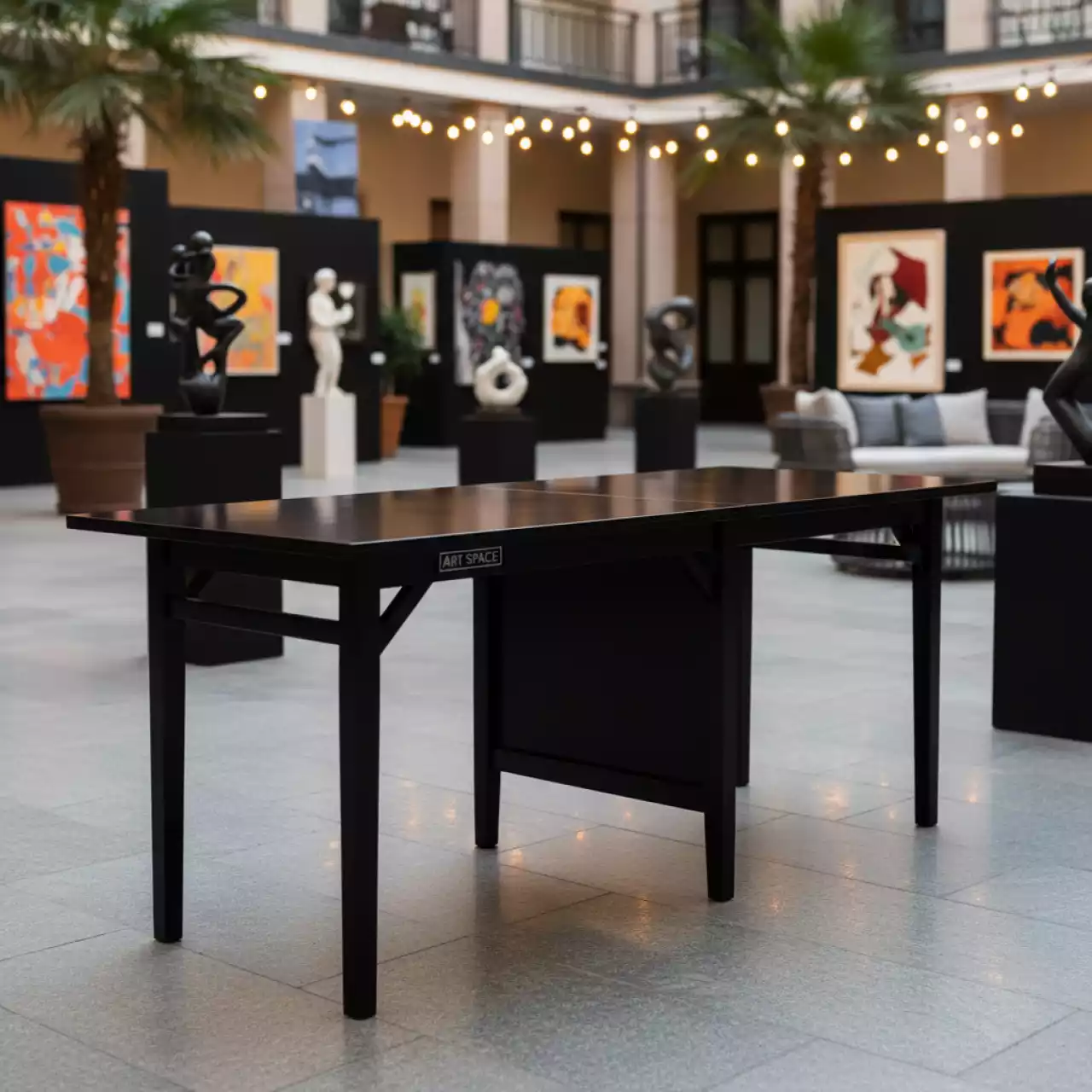 Аренда Стол раздвижной фаерстоун черный Лаки мини 900х300 мм в Courtyard by Marriott Sochi — ART SPACE