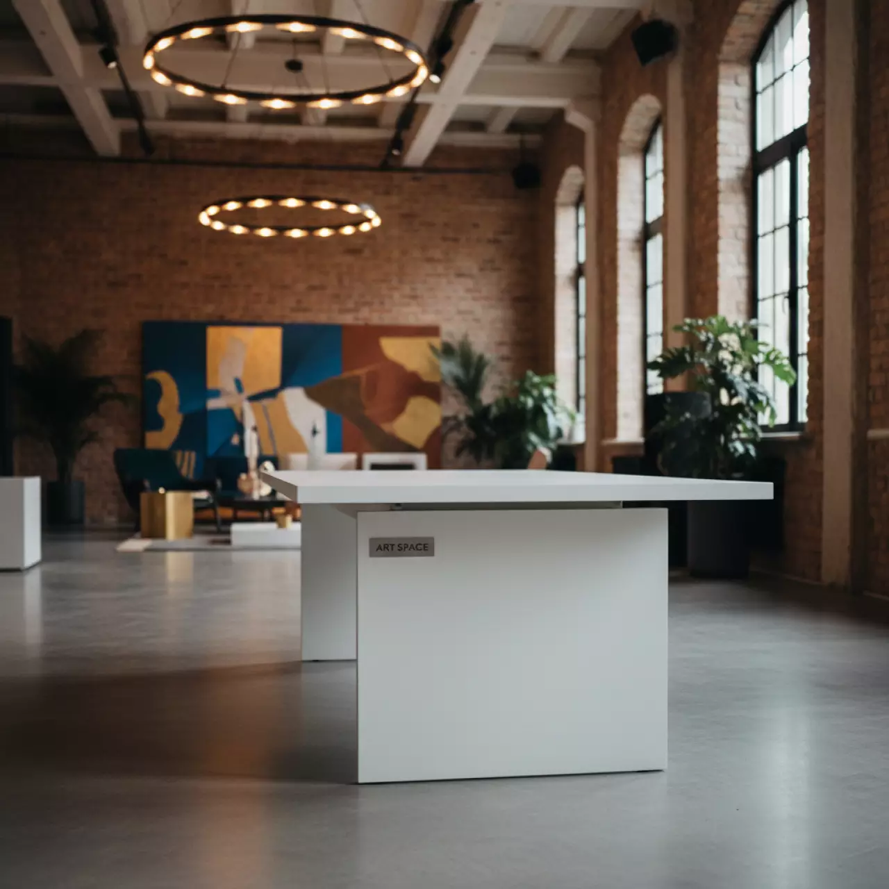 Аренда Стол раздвижной Лаки мини 800х300 мм лавант белый муар в Stella di Mosca — ART SPACE