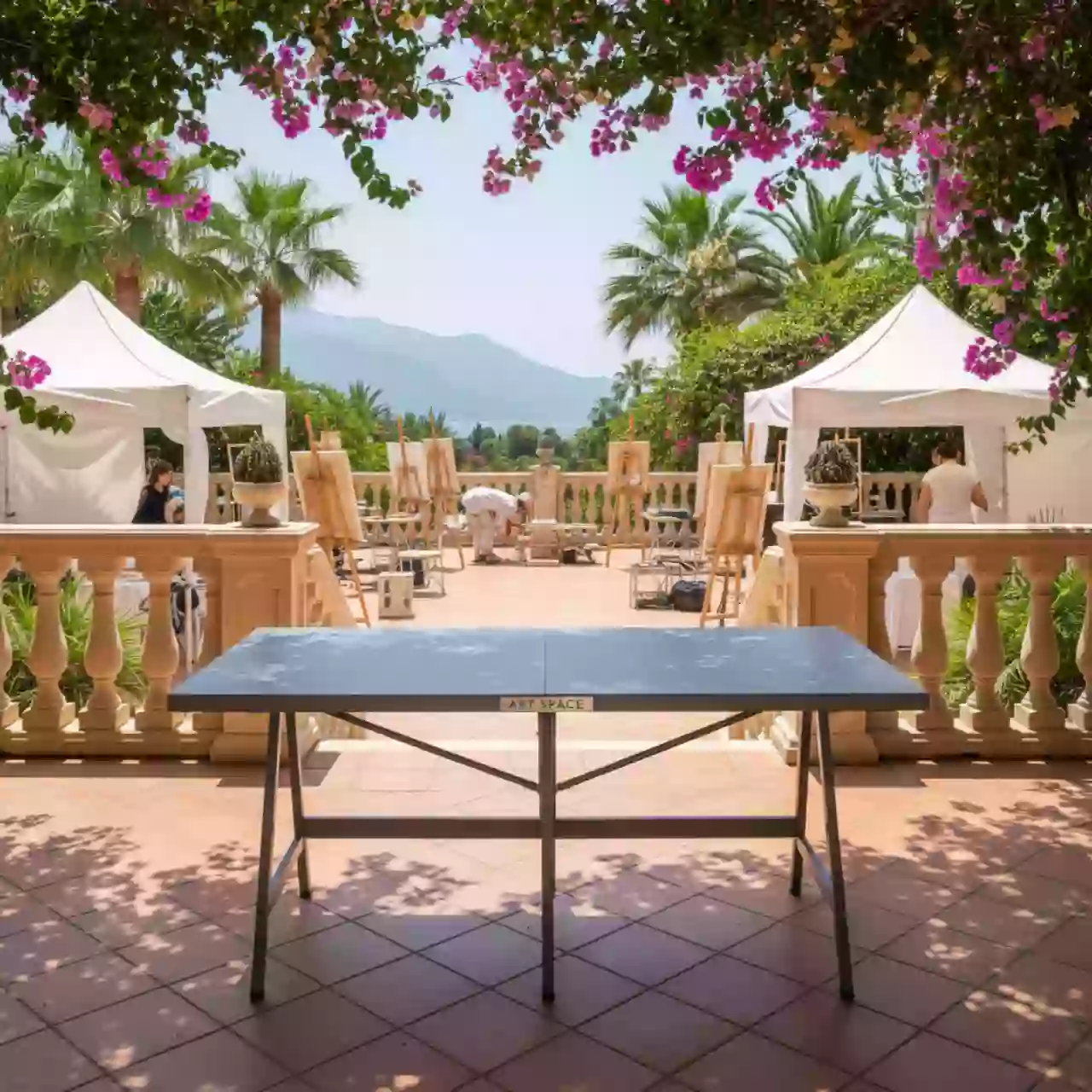 Аренда Стол складной с регулировкой высоты серый Кейт 120 в санатории «Октябрьский» — ART SPACE