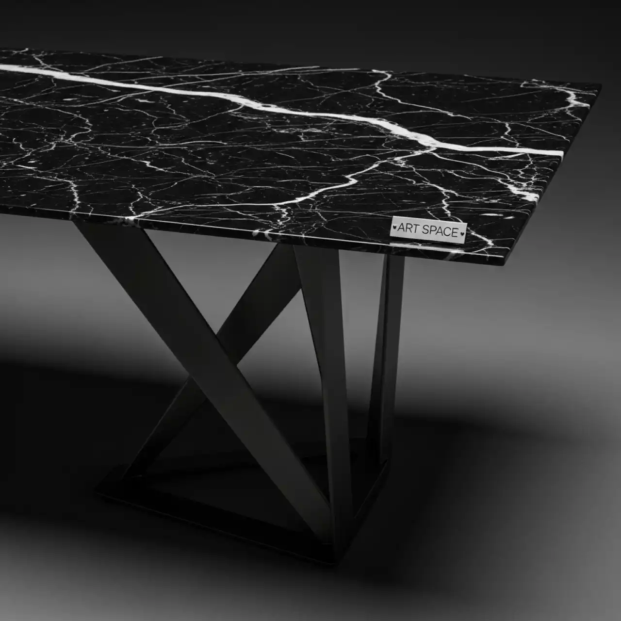 Аренда Стол slash мрамор черный в ресторане «Баран-Рапан» — ART SPACE