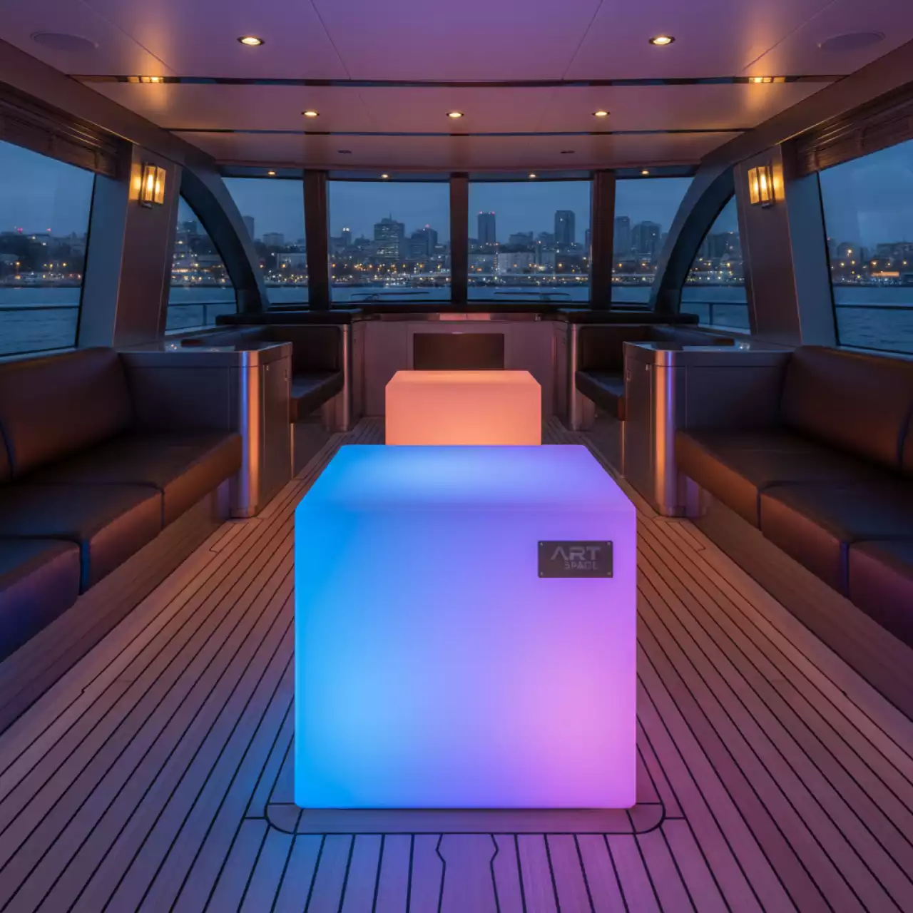 Аренда Стол светящийся Cubo 40 Double RGB на VIP теплоходе (Морпорт Сочи) — ART SPACE