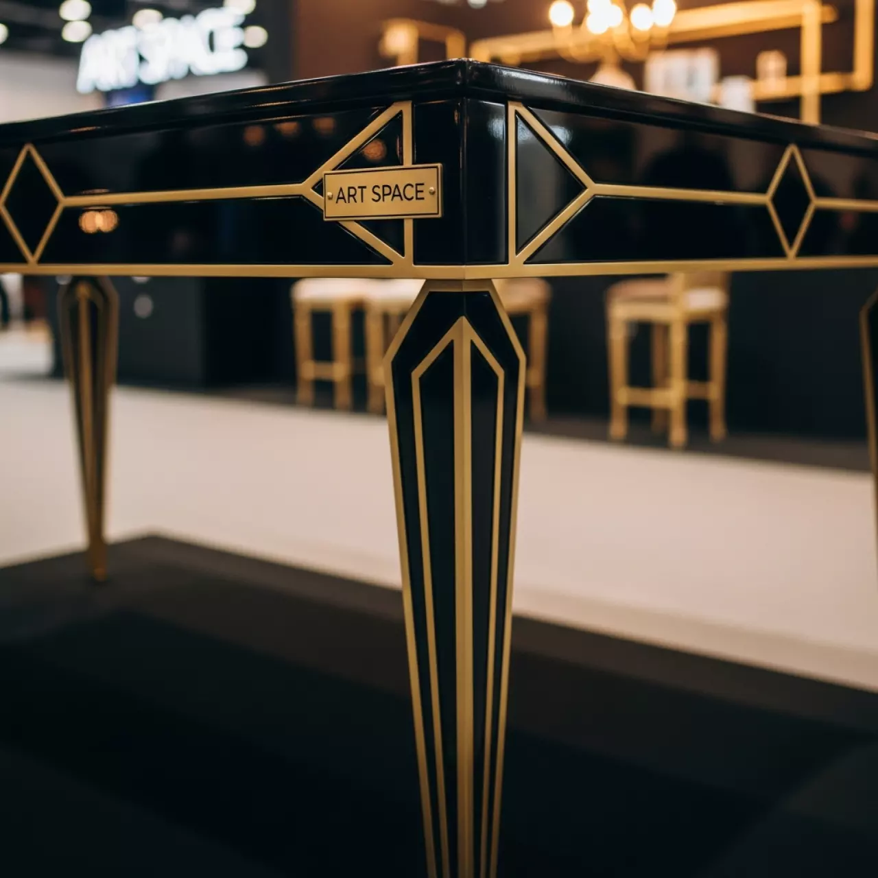 Аренда Стол WR1208 в Alpha Sirius — ART SPACE