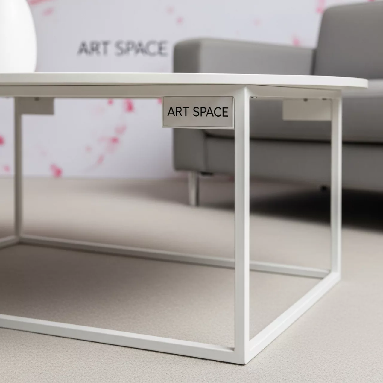 Аренда Стол журнальный Мерси в гранд-отеле «Жемчужина» — ART SPACE