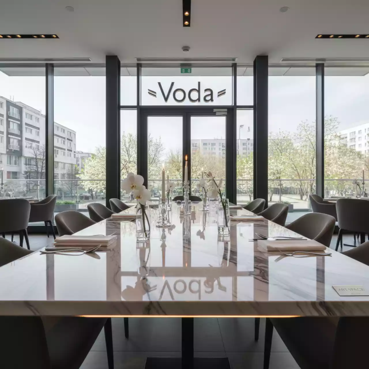 Аренда Столешница Ceramic Marble в ресторане «Voda» — ART SPACE