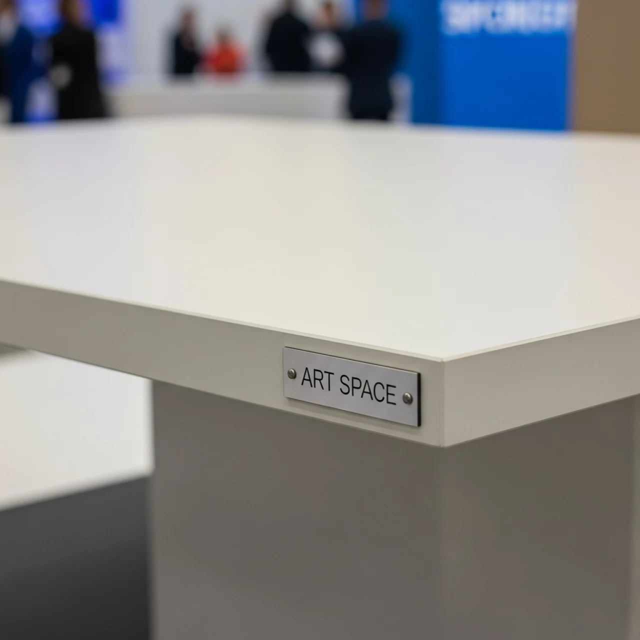 Аренда Столешница HPL прямоугольная 25 мм с кромкой ПВХ 1200х800 в этно-парке «Моя Россия» — ART SPACE