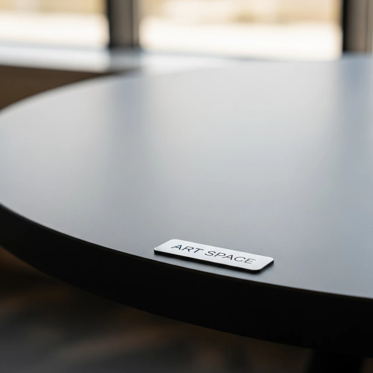 Аренда Столешница круглая Solid Compact Ø690 в Radisson Hotel Rosa Khutor — ART SPACE