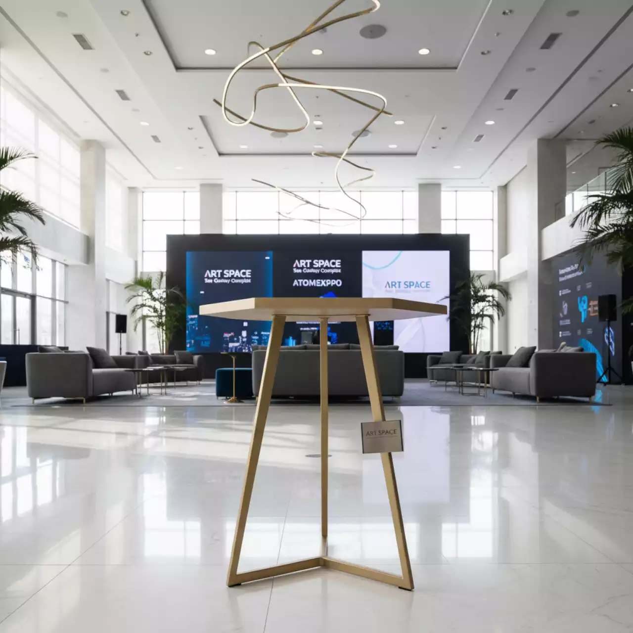 Аренда Столик 114 в комплексе Sea Galaxy — ART SPACE