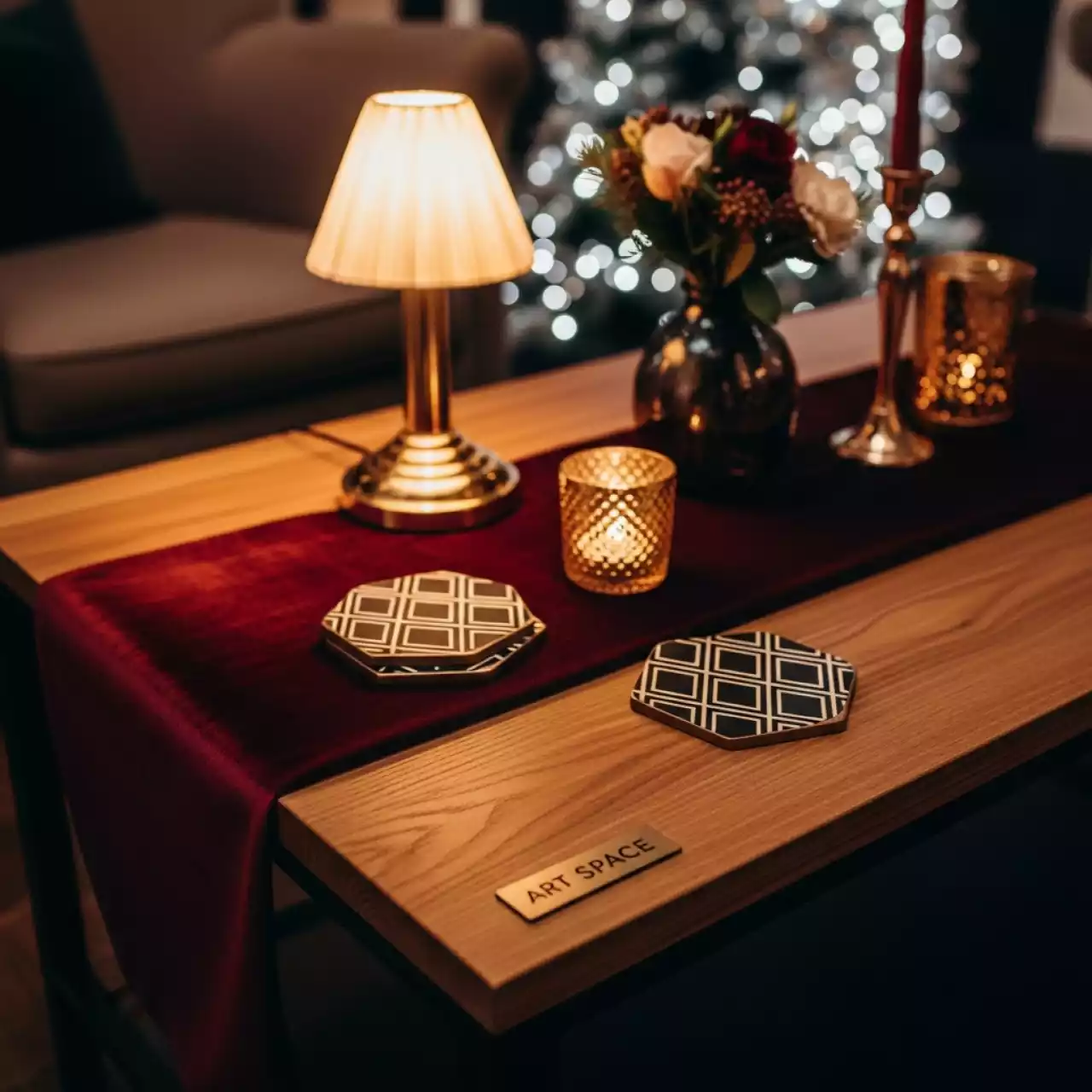 Аренда Столик деревянный кофейный Twins в Imeretinskiy Hotel — ART SPACE