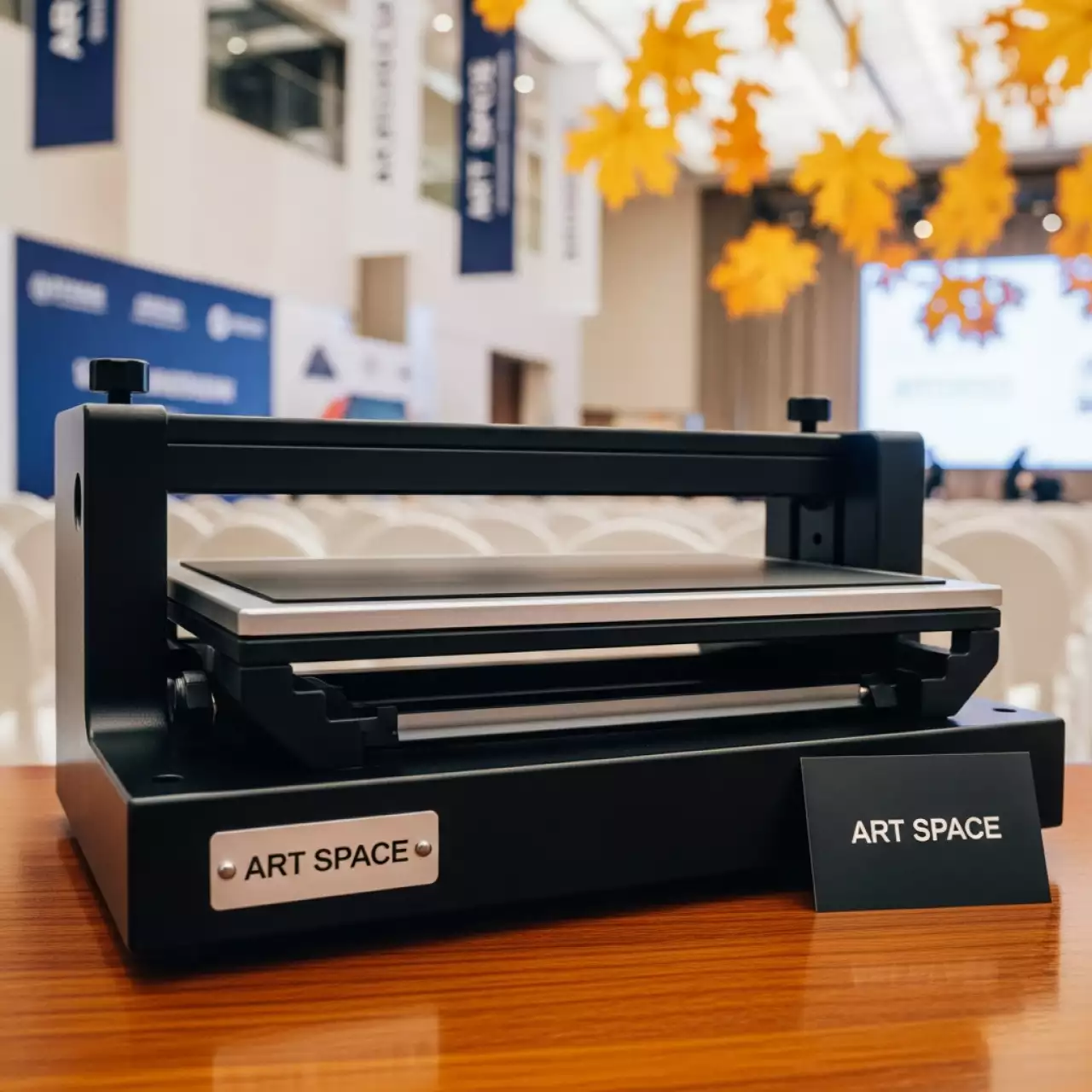 Аренда Столик для печати Epson SureColor SC F2100 малый 178х203 мм в санатории «Металлург» — ART SPACE