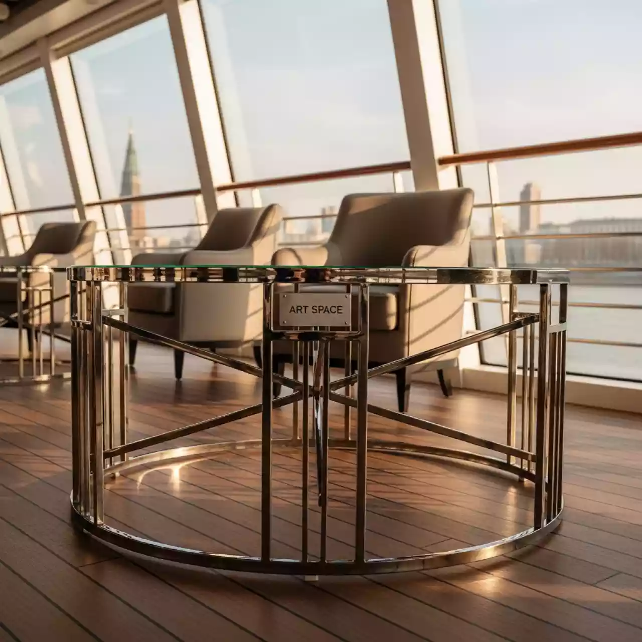 Аренда Столик Ginger на теплоходе «Дагомыс» — ART SPACE