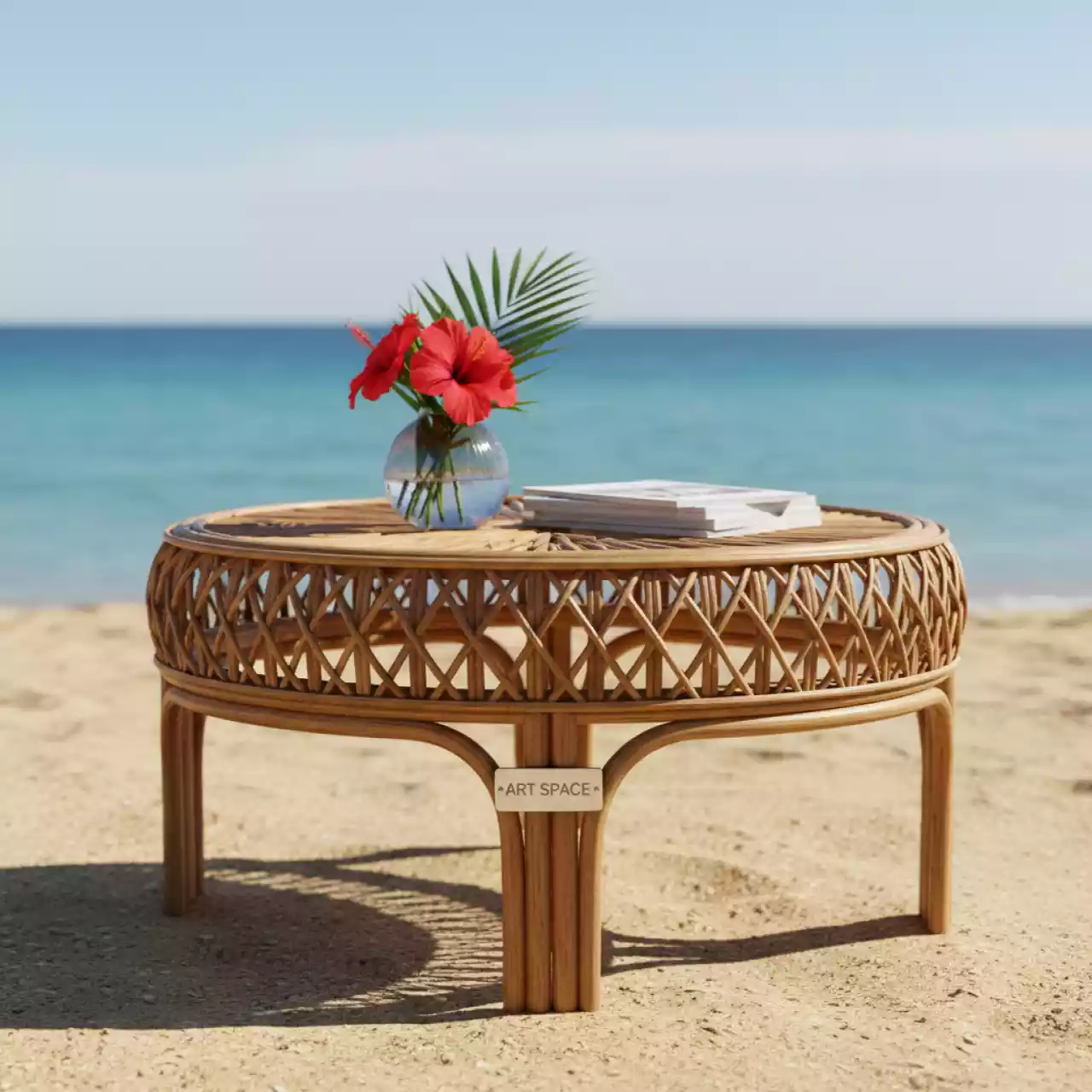 Аренда Столик плетеный журнальный Tama на пляже «Маяк» — ART SPACE