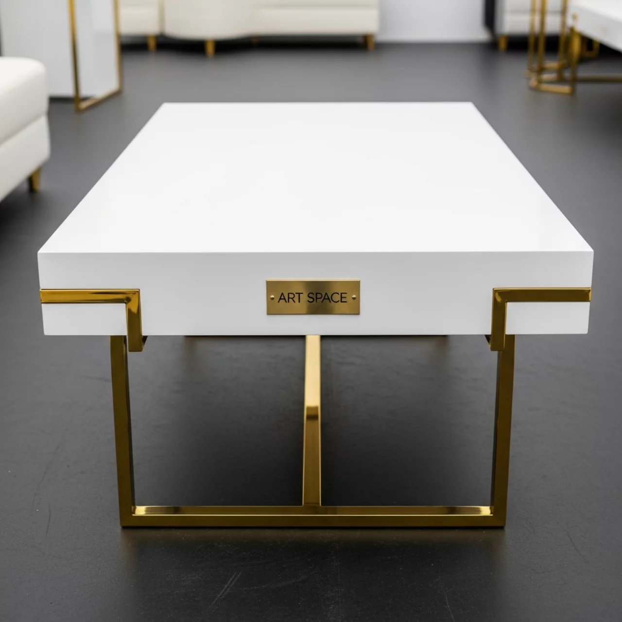 Аренда Столик журнальный белый золотой Macos major в Novotel Resort — ART SPACE