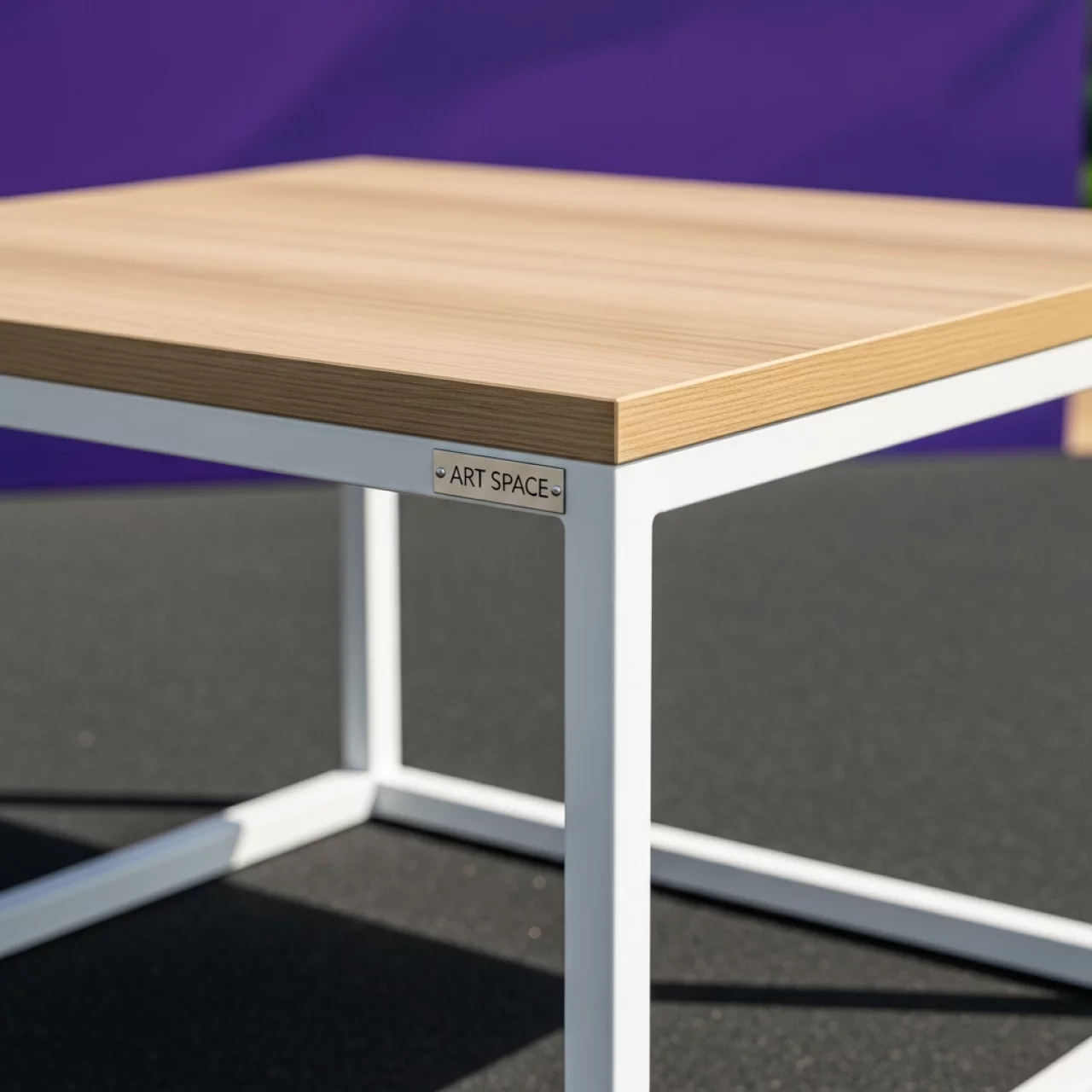 Аренда Столик журнальный Канны из HPL 95х60 H40 белый каркас дубовая столешница в парке «Ривьера» — ART SPACE