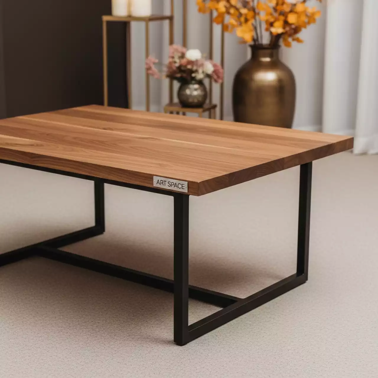 Аренда Столик журнальный орех матовый чёрный Lemosab major в отеле Hyatt Regency Sochi — ART SPACE