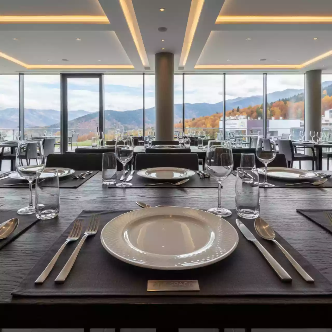 Аренда Столовые приборы Eternum X15 в Golden Tulip Rosa Khutor — ART SPACE