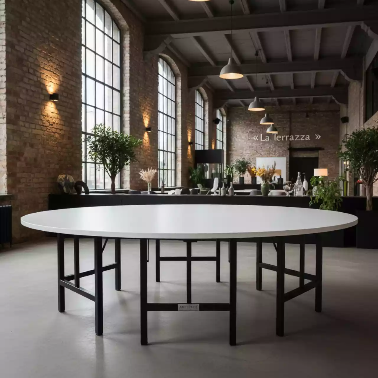 Аренда Столы для кейтеринга диаметр 180 см в ресторане «La Terrazza» — ART SPACE