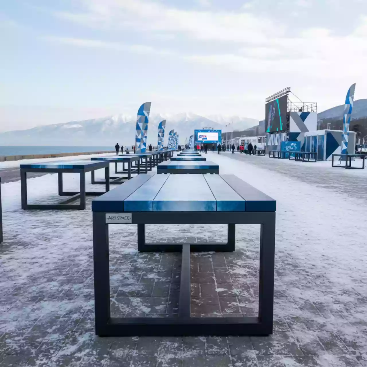Аренда Столы для улицы на Имеретинской набережной — ART SPACE